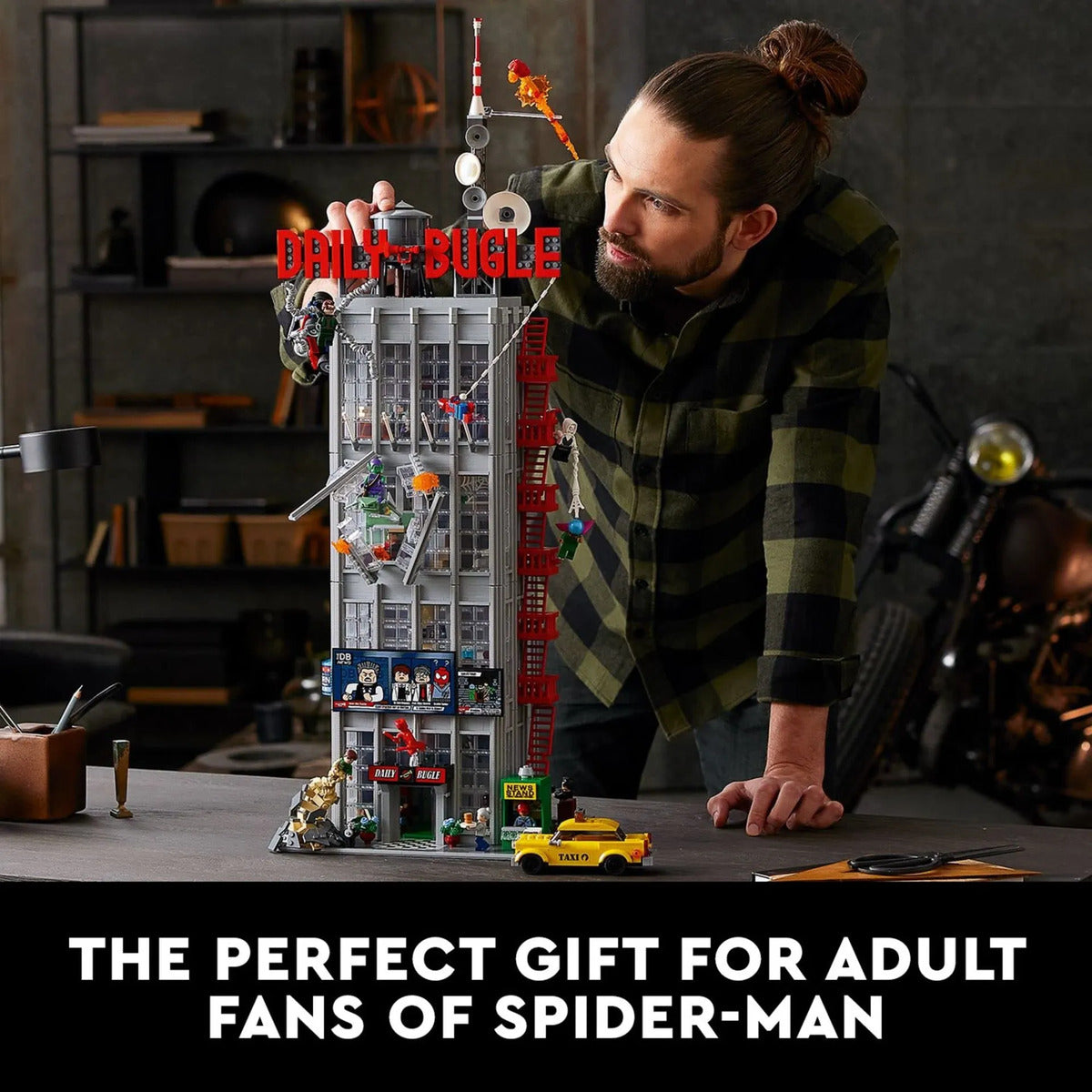 LEGO Marvel Spider-Man Daily Bugle 76178 - 3,772 Piezas y 25 Minifiguras
