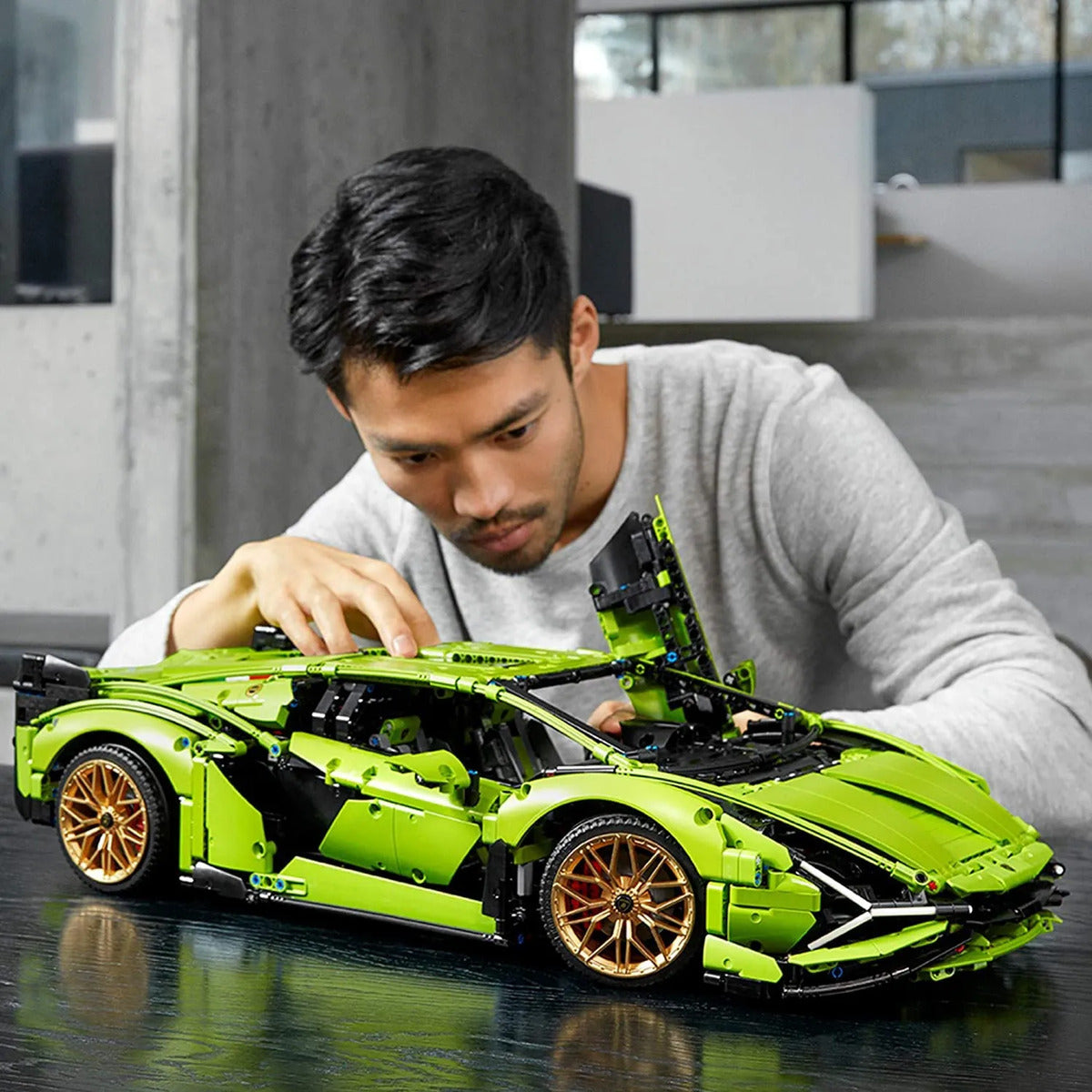 LEGO Technic Lamborghini Sián FKP 37 42115 - Hypercar Premium 3,696 Piezas